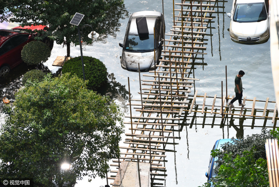 六十路亚洲无码乱伦