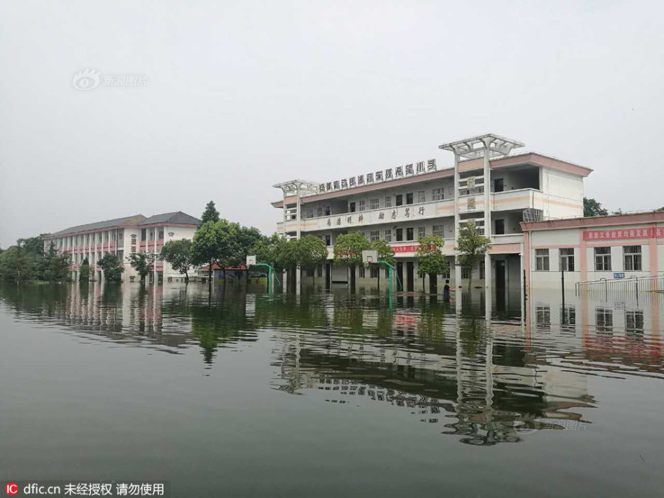 鲁丝片一区二区三区四川人