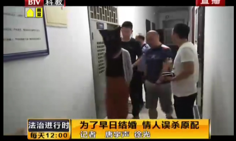 动漫女仆扒开内衣给我看视频网站