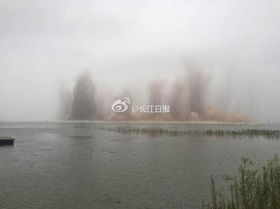 小雏第一次破苞疼哭