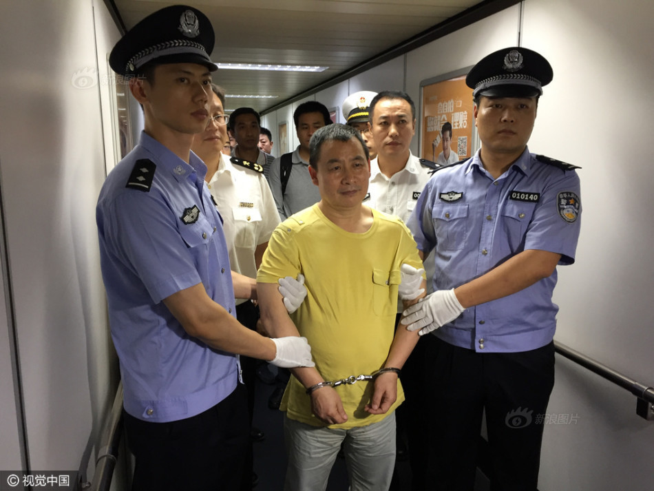 娇小vs性爽HD