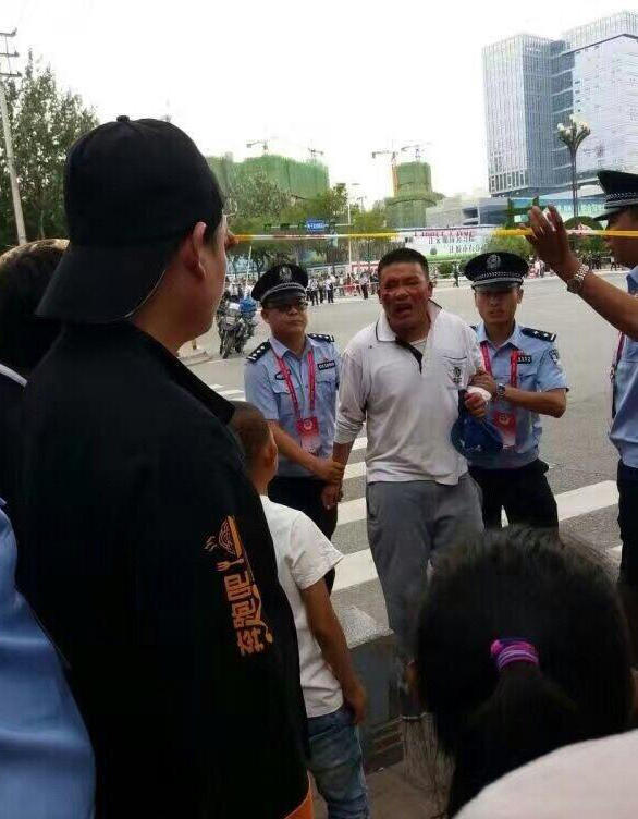 国产真实露脸乱子伦原著