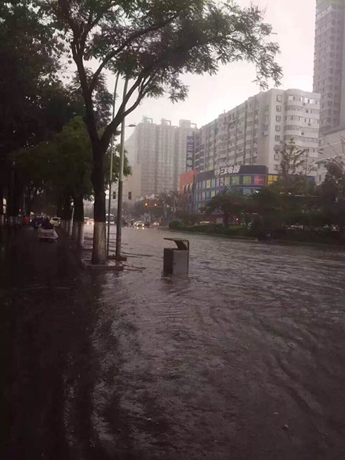 台灣站壁