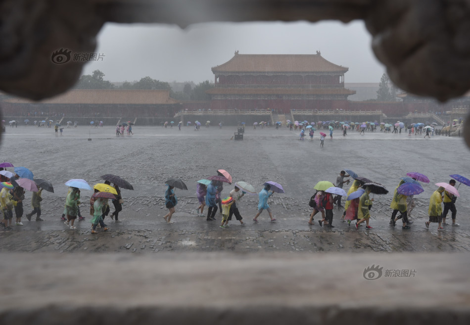 抖 音 色情 网站