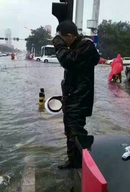 美国孕妇黄色一级片