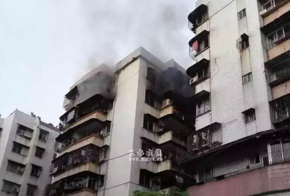 日韩怡红院