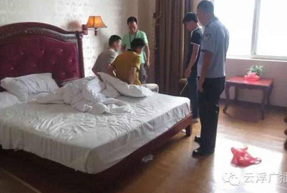 老肥婆操逼