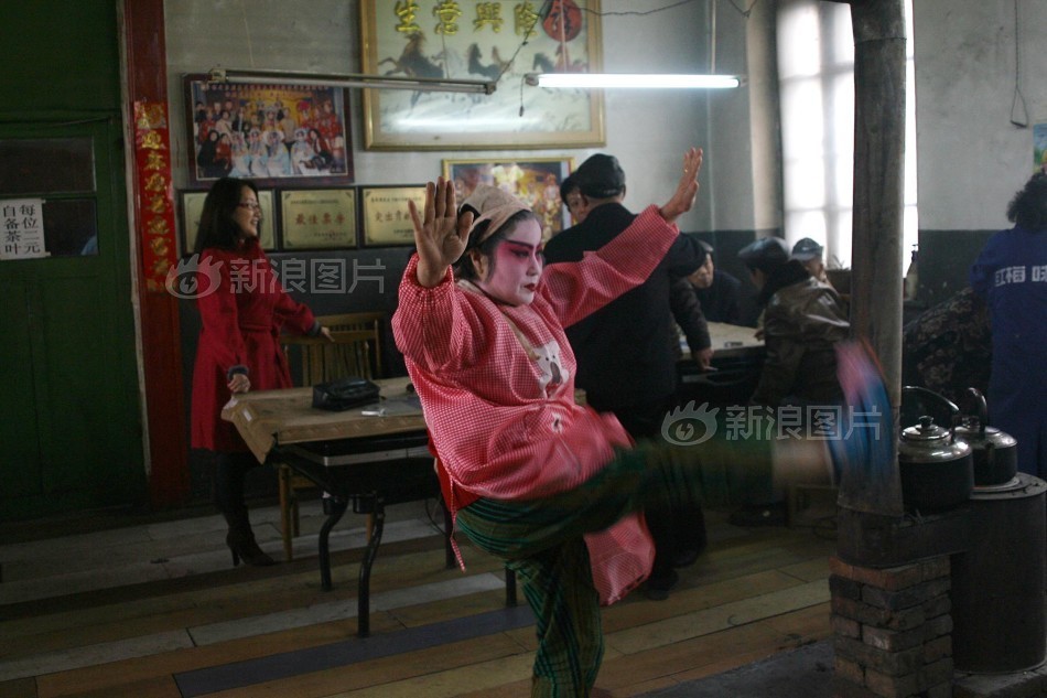 中国女人三级片