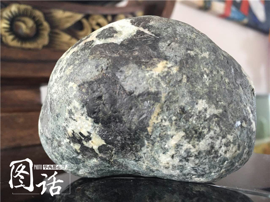 男仆撑开 让人玩弄动漫