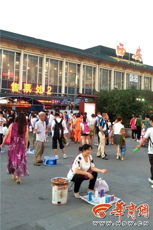 丝袜足交出浆视频