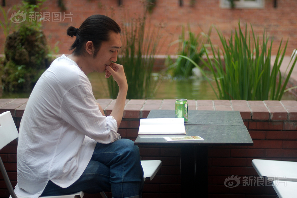 免费看的黄片，