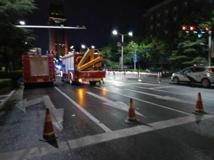老男人操Bb免费视频