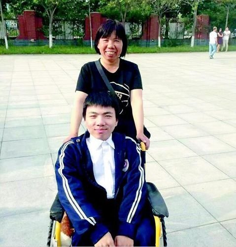 张柏 一级露下面毛