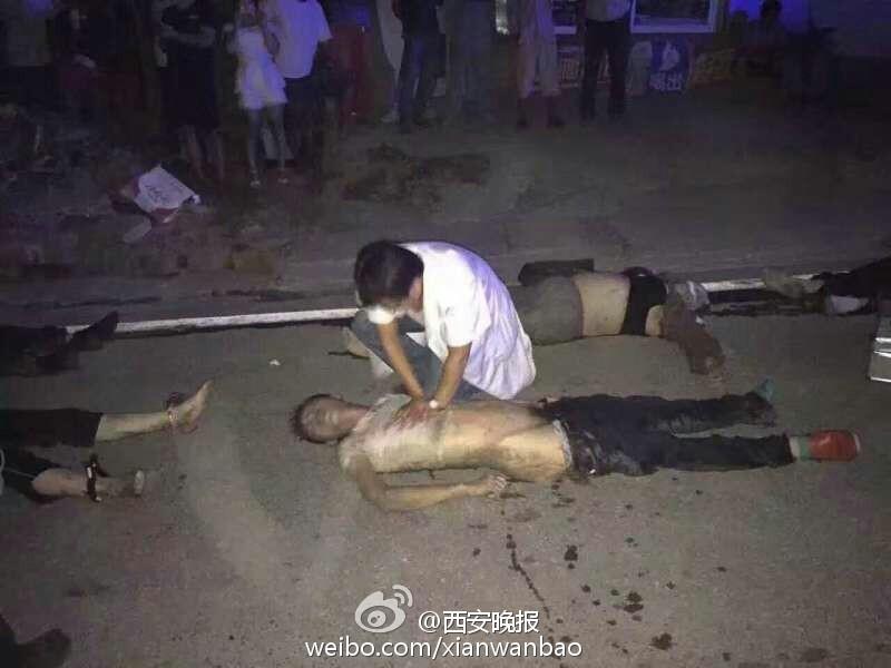萌白酱喷水