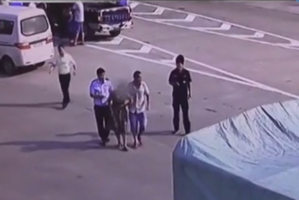 Fuck东北老熟女人