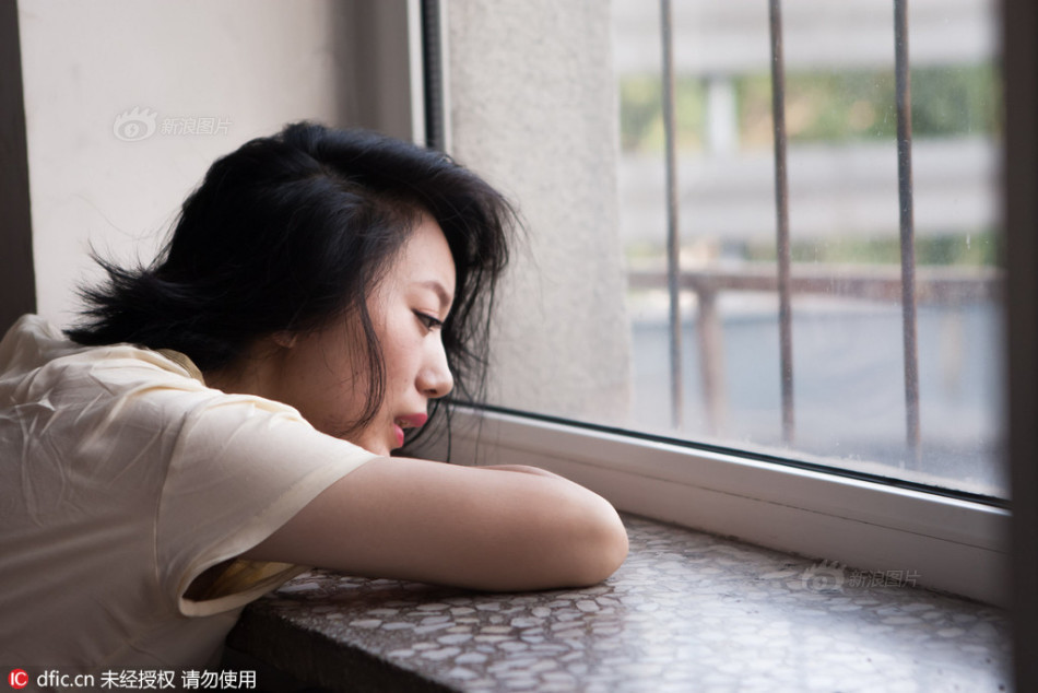 友田真希无码A片贵妇人
