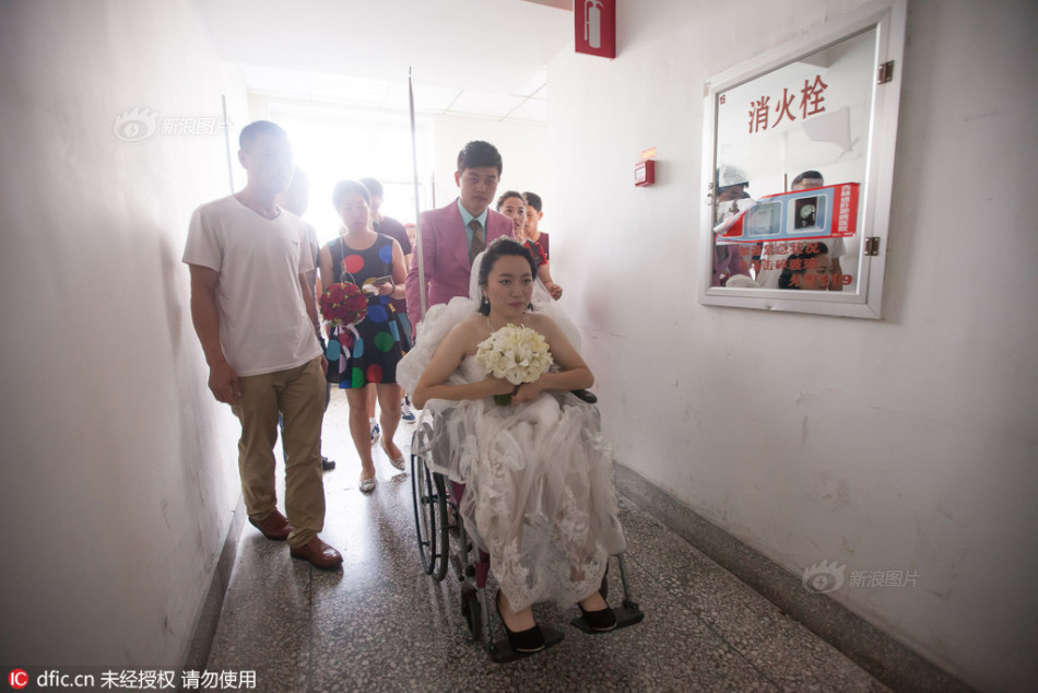 中国农村小夫妻操B视频