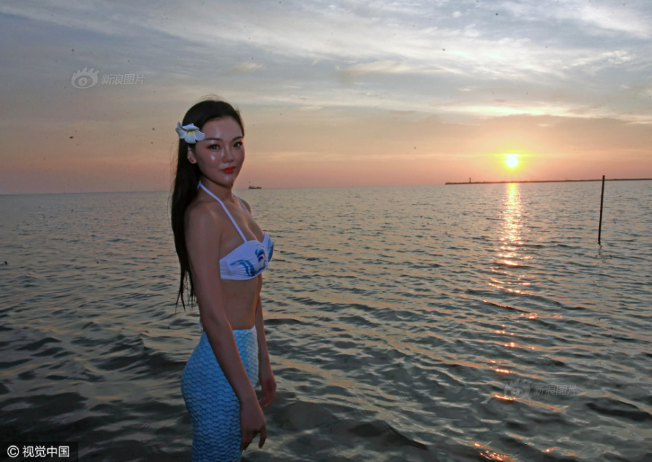 91福利姬液液流奶喷白浆