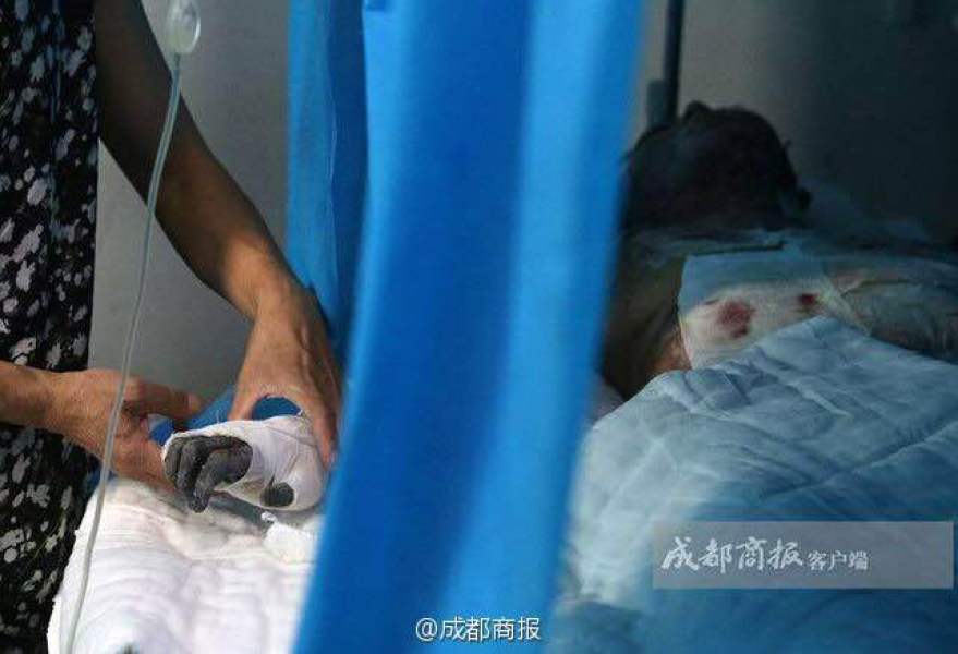女性脱 给我揉