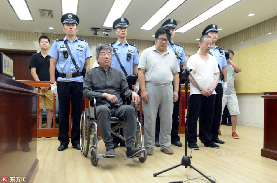 成人 快 播