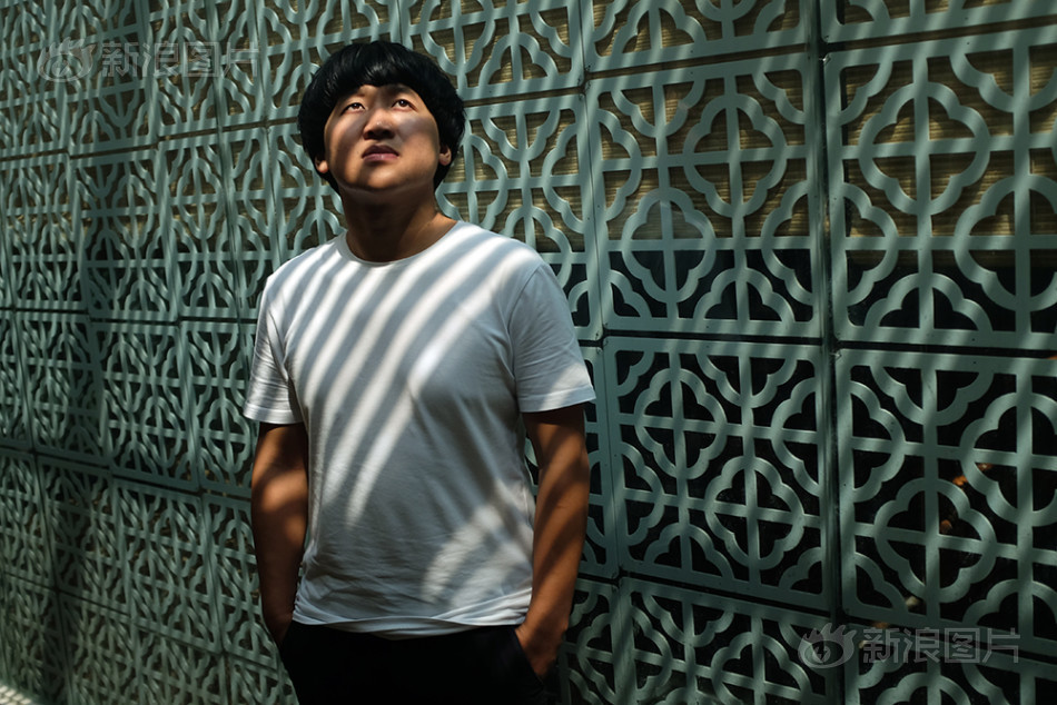 女人又骚又黄视频