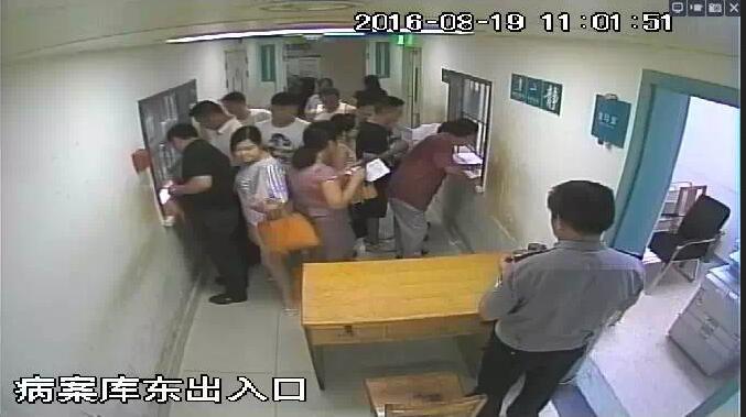 偷拍女人上侧所视频