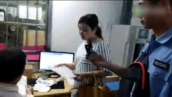 偷拍的激情视频孕妇三级电影