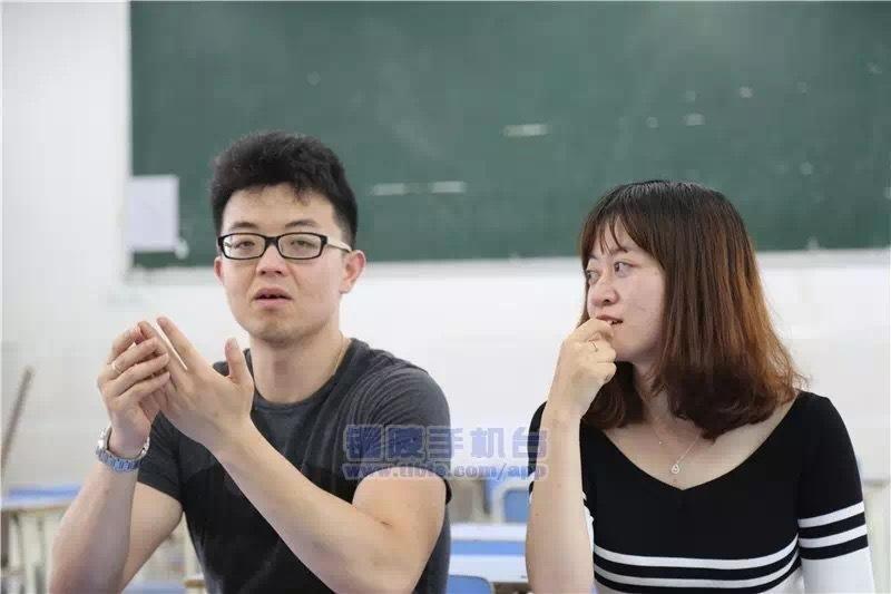 北京老熟女淫乱视频
