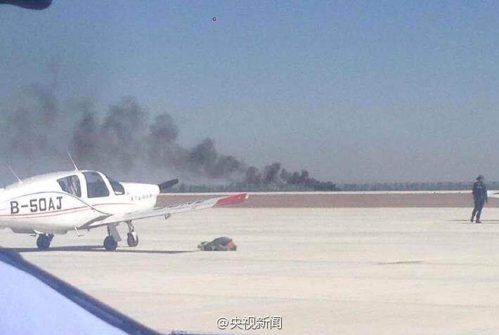 Gay空少被體育生開菊宿舍