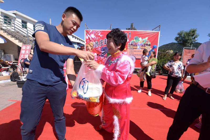 免费成人在线视频