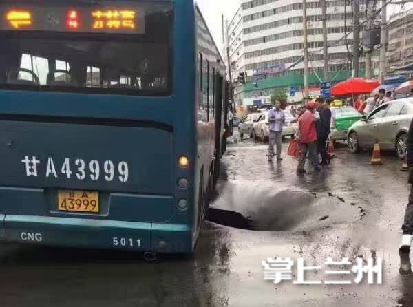 婷婷综合五月