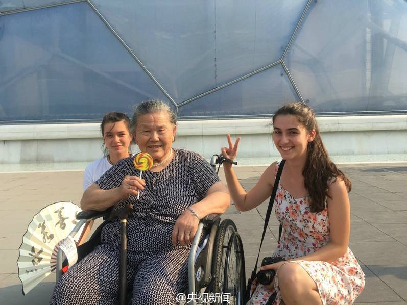 欧美丰满老妇性爱