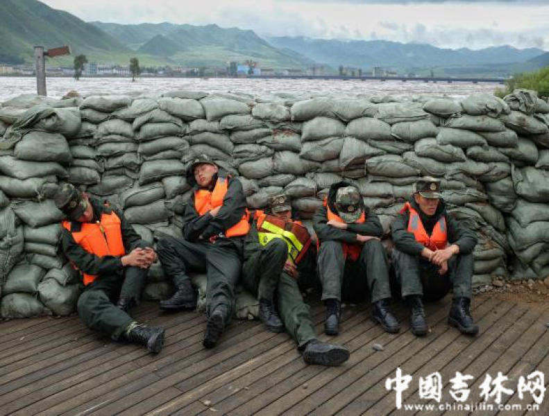 免费毛片视频