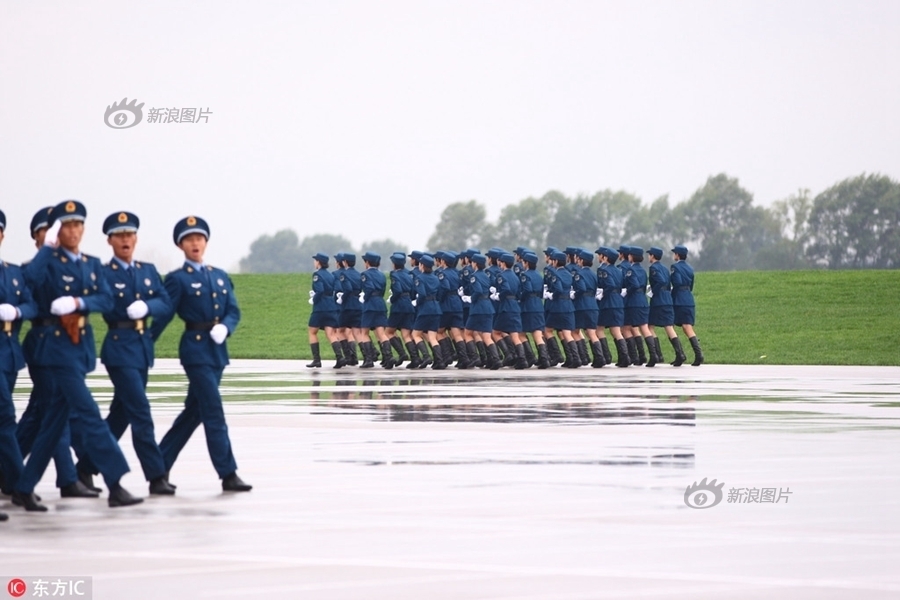 丰满的岳 和女胥