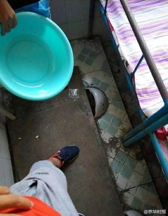 欧美激情黑人巨大性