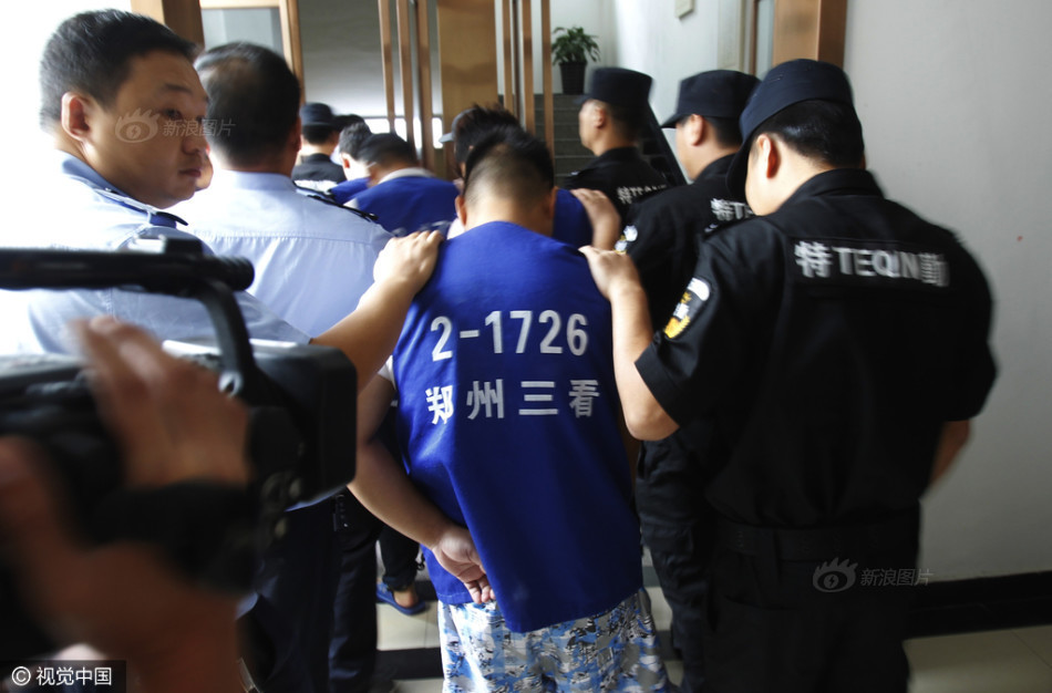 台湾三级黄色毛片