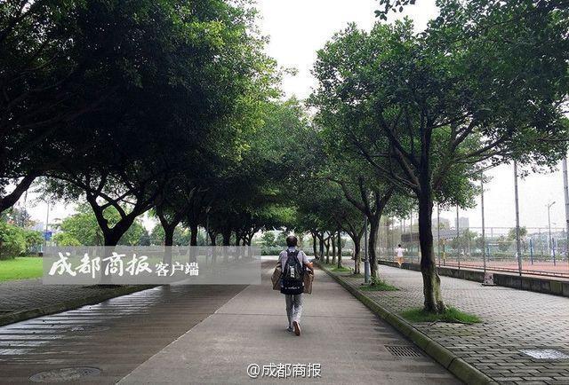 少妇扒开粉嫩小泬69Xx