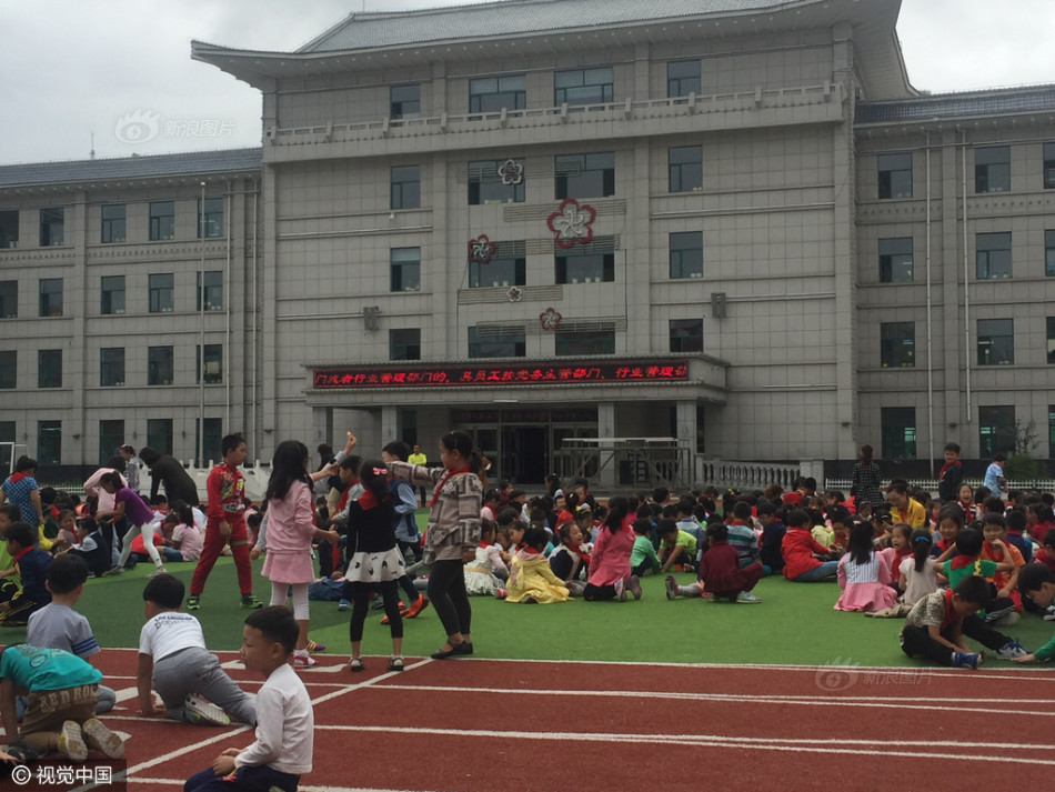 李丽珍三级电影在线看