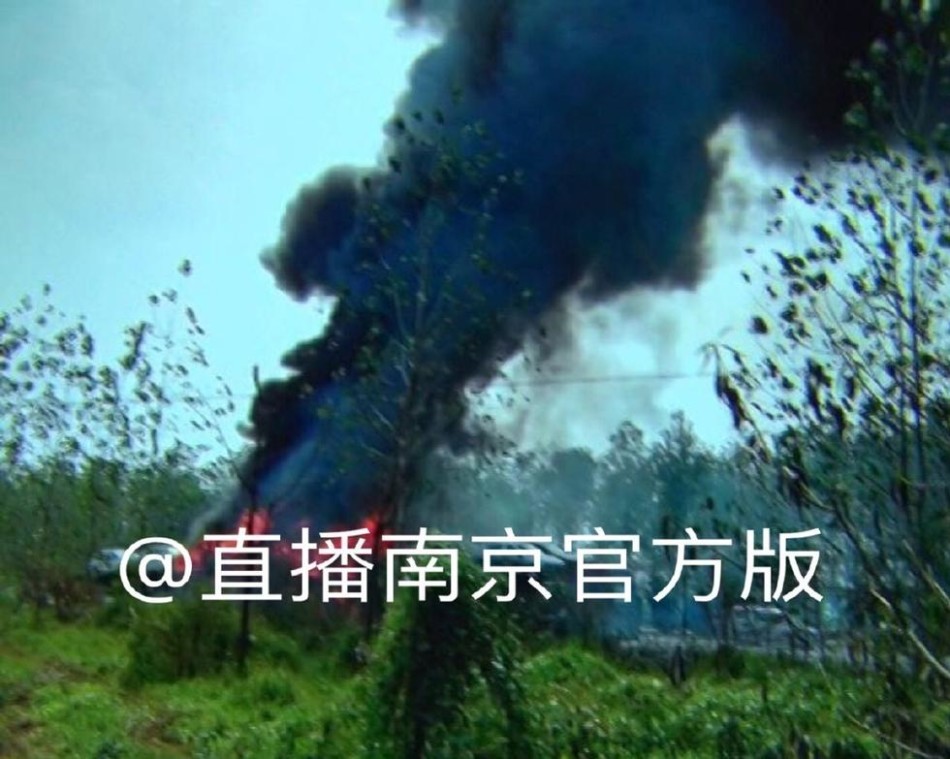 欧美黑人巨大性生话