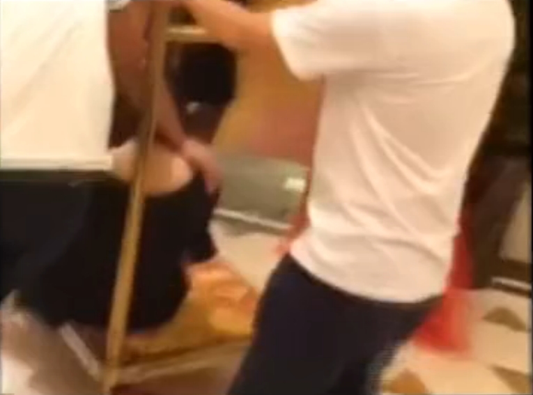午夜成人网站