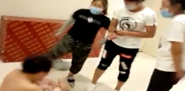 欧洲熟妇性爱