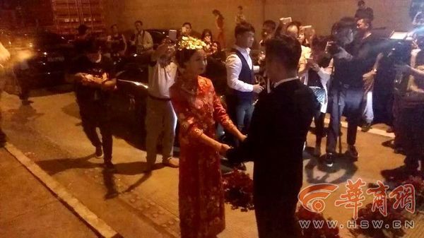 中国人与拘一级毛片