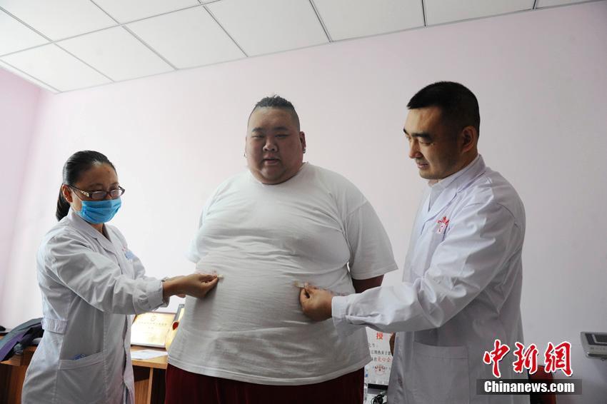 免费 在线 观看 色情 片