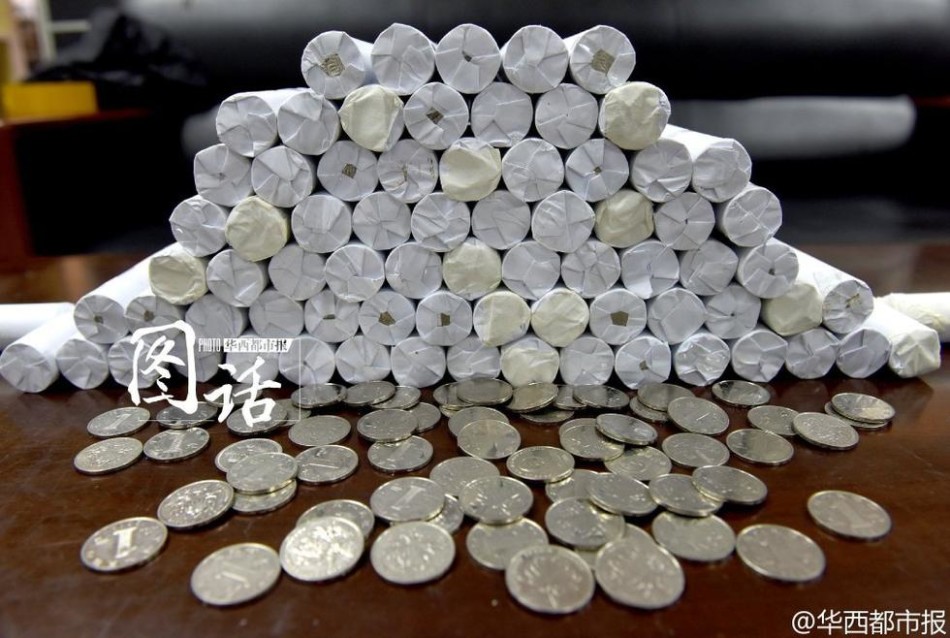巜一边亲一边摸下奶韩