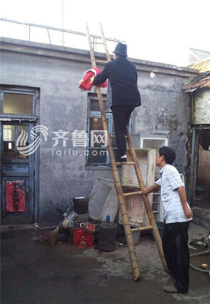 亚洲女人毛毛多毛耸耸