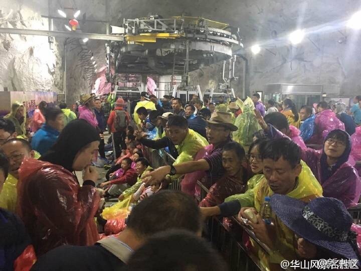 岳伦一级特黄大片