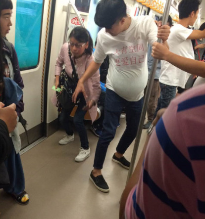 中国黄色三级片视频