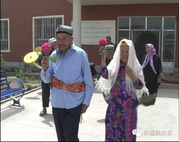 免费观看黄色片!