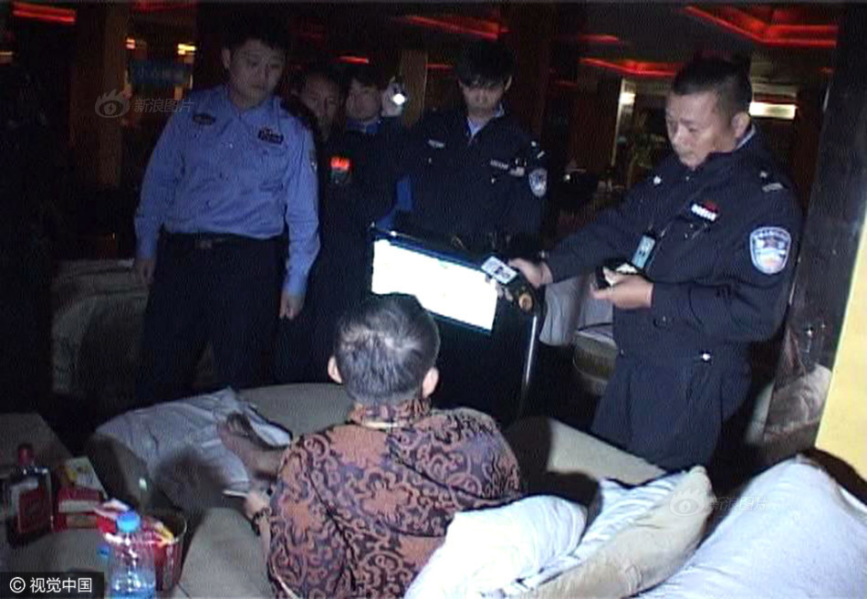 国产老夫性爱