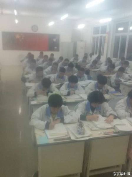看殴美老中年性生活